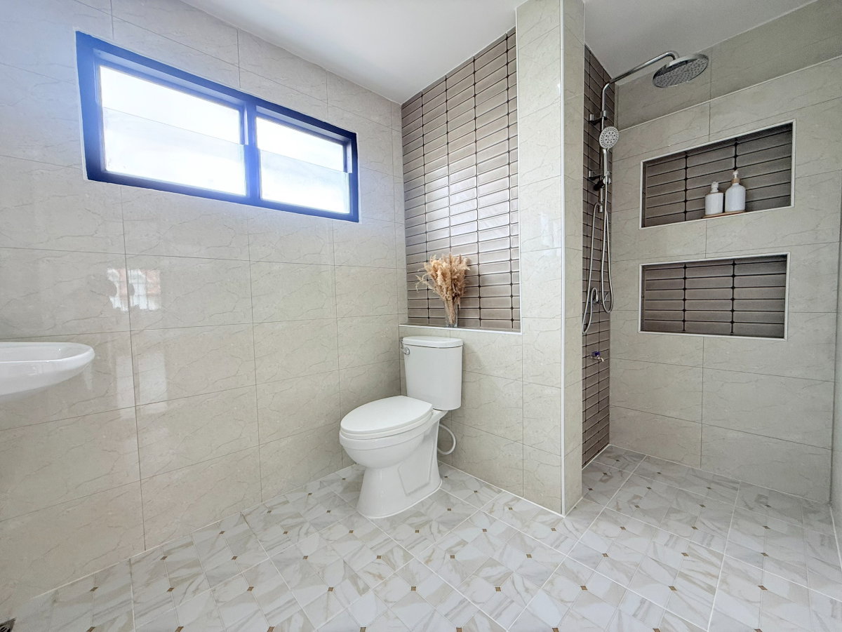 รูป บ้านเดี่ยวหลังใหญ่ แต่งใหม่ทั้งหลัง หมู่บ้าน ประภาวรรณโฮม ถนนบึงขวางซอย6 มีนบุรี ใกล้รถไฟฟ้า มีเฟอร์ฯพร้อมอยู่ - รูปที่ 24/39