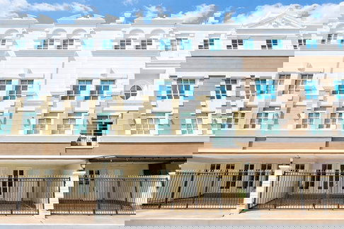 โลตัส วชิรธรรม7 800ม. ตลาดอุดมสุข 1.6 กม ทาวน์โฮมหรู 4 ชั้น อ่อนนุช ใกล้BTSปุณณวิถี 1.47กม. 3 นอน 4 น้ำ 20 ตร.ว. 240 ตร.ม.