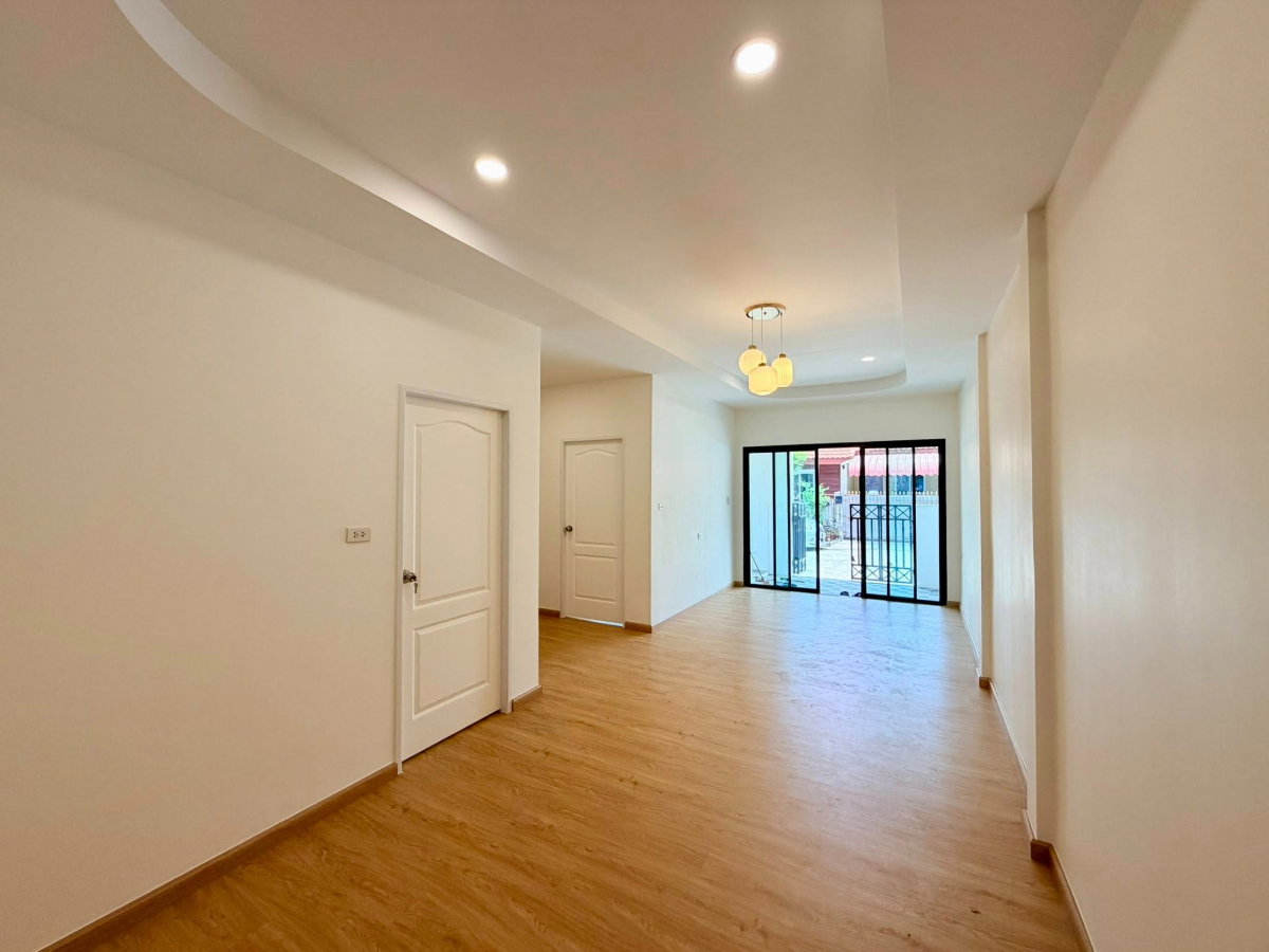 รูป ขาย ‼️ บ้านแฝด รีโนเวทใหม่ 🏡 หมู่บ้านศุภมาศ อนุสาวรีย์ ป่าคลอก  | 27.3 ตารางวา ราคา 2.69 ลบ.  - รูปที่ 11/21