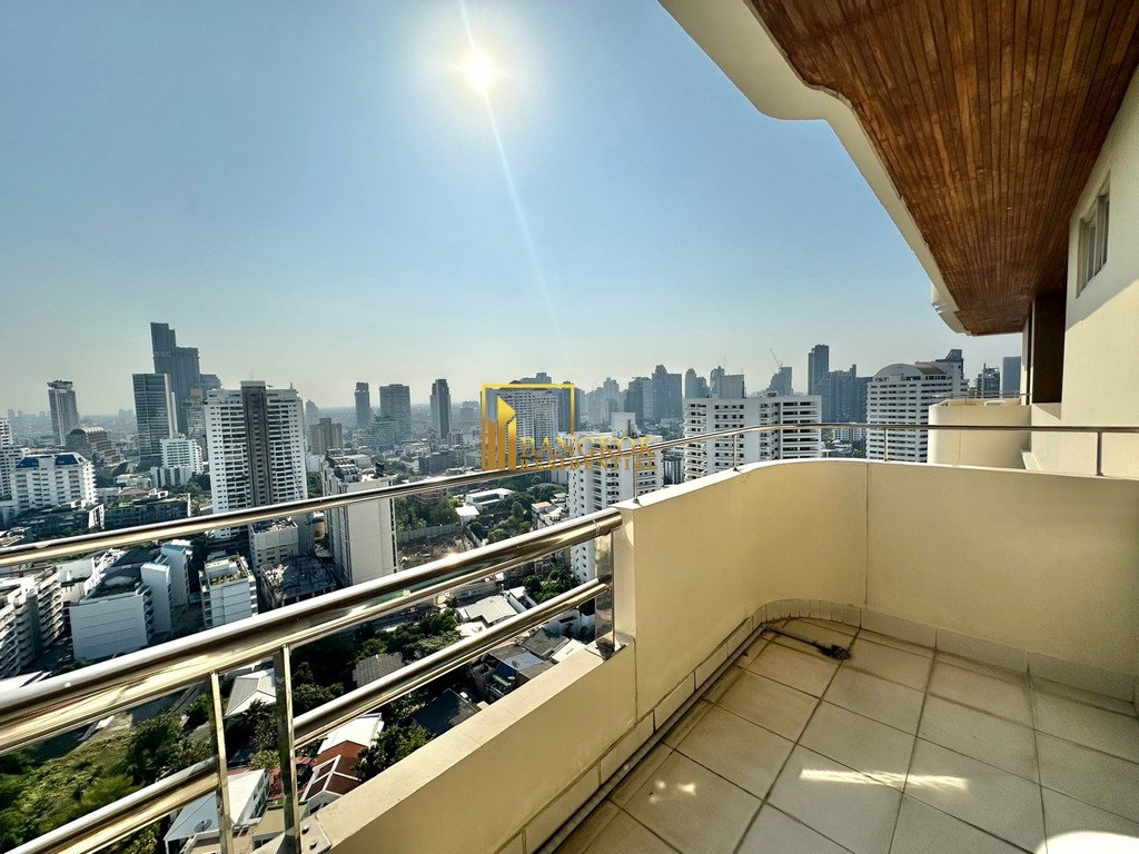รูป Gorgeous 4 Bed Duplex Serviced Apartment in Phrom Phong - BR7102SA - รูปที่ 25/67