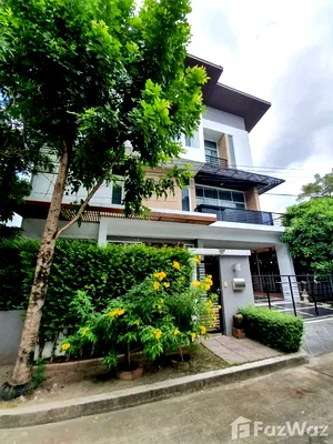 เช่าทาวน์โฮม ม.นานาชาติแสตมฟอร์ด : ทาวน์เฮ้าส์ให้เช่า 3 ห้องนอน ในโครงการ เนอวานา บียอนด์ ไลท์ พระราม 9 5343234