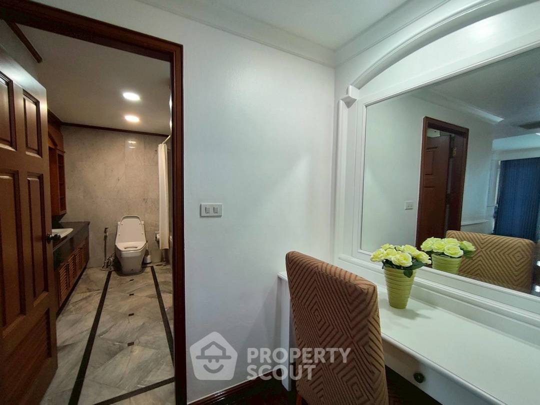 รูป คอนโด 4-ห้องนอน ที่ ร่วมสุข คอนโดมิเนียม ใกล้ BTS ทองหล่อ (ID 2791682) - รูปที่ 8/10