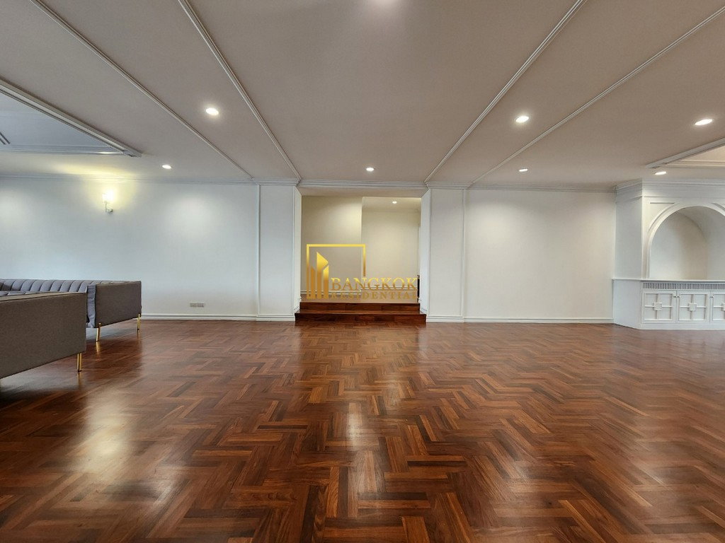 รูป Renovated 3 Bedroom Luxury Apartment For Rent in Asoke - BR20929AP - รูปที่ 5/48