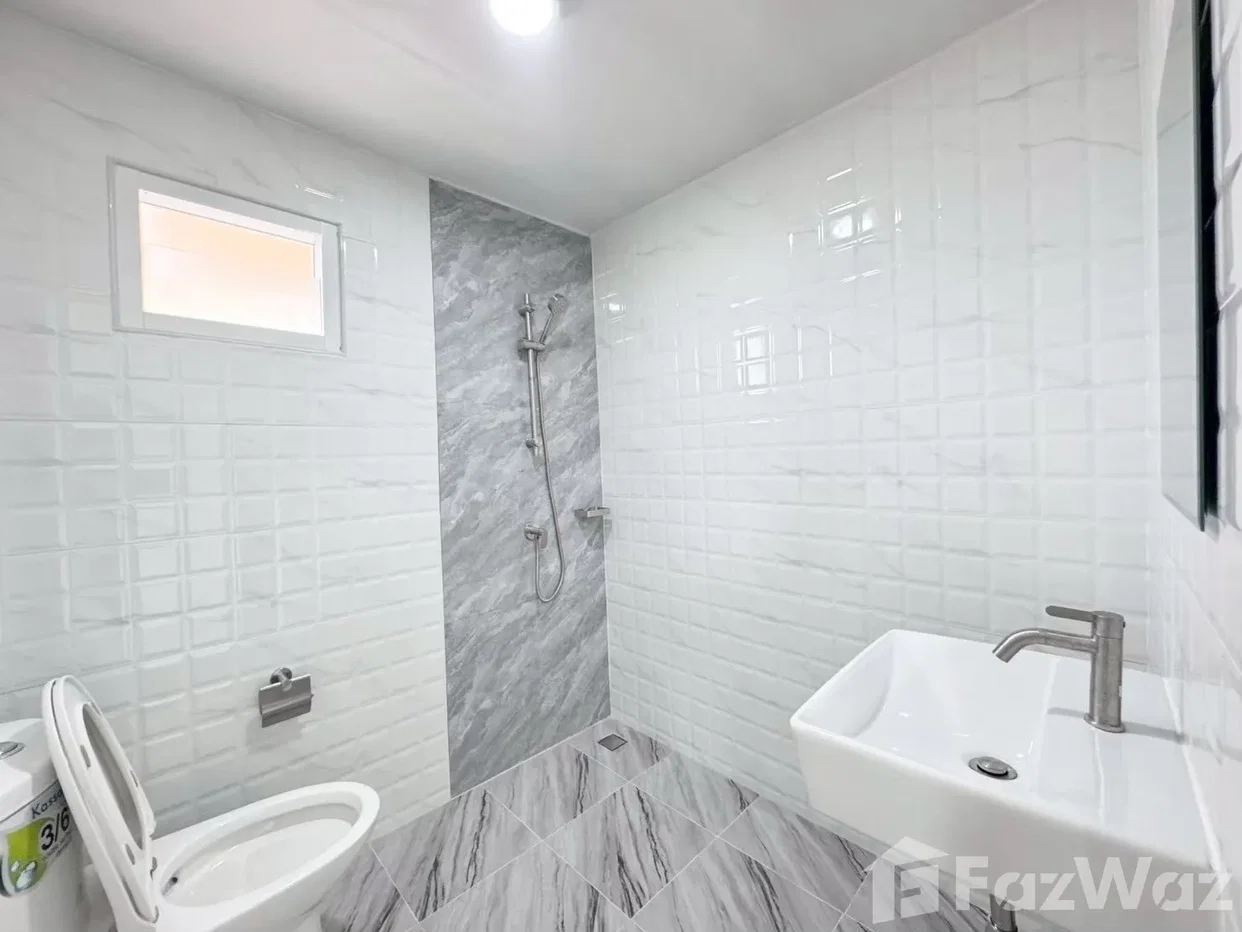 picture 3 Bedroom House for sale in Ratsada, Phuket  6177631 - 26/32
