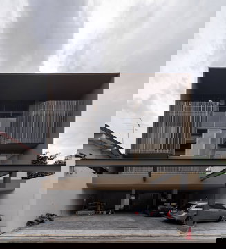 House in Ratchada 6 bedrooms, for sale