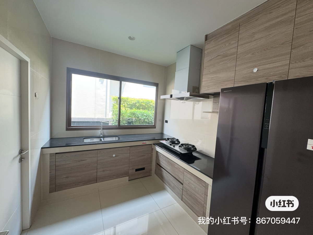 รูป บ้านหรู 4 ห้องนอน บูราสิริ กรุงเทพกรีฑา ใกล้ Brighton College Bangkok ทำเลศักยภาพ - รูปที่ 6/16