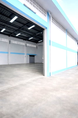 เช่าโรงงาน วิทยาลัยเทคนิคราชสิทธาราม : ไทวัสดุโรงงาน 2 ชั้น 100 ตร.วา. 400 ตร.ม. บางบอน ถูกที่สุดในโลก ตรม.ละ 75 ตรม. 6 นอน 3 น้ำ ใกล้วัดโพธิ์แจ้ 300 ม. ติดถนนเอกชัย