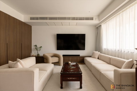 🧡ห้องรีโนเวทใหม่! Newton Tower Condominium แต่งสวย พร้อมอยู่ ใกล้ Bts นานา