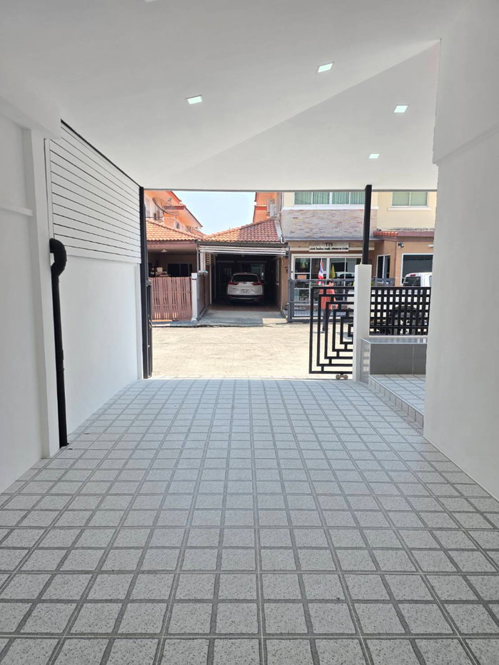 รูป บ้านเดี่ยวหลังมุมใน ตกแต่งรีโนเวทใหม่ หมู่บ้านเอกกวิน ถนนเลียบคลองสอง4 ทำเลดี ฟังก์ชั่นบ้านดีมาก - รูปที่ 5/43