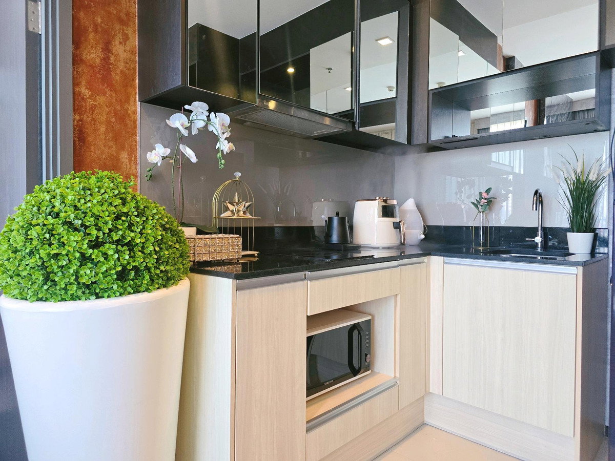 รูป 🔥 ห้องใหญ่ทำเลทอง พร้อมเข้าอยู่ Edge Sukhumvit 23 | 35,900 - รูปที่ 3/13