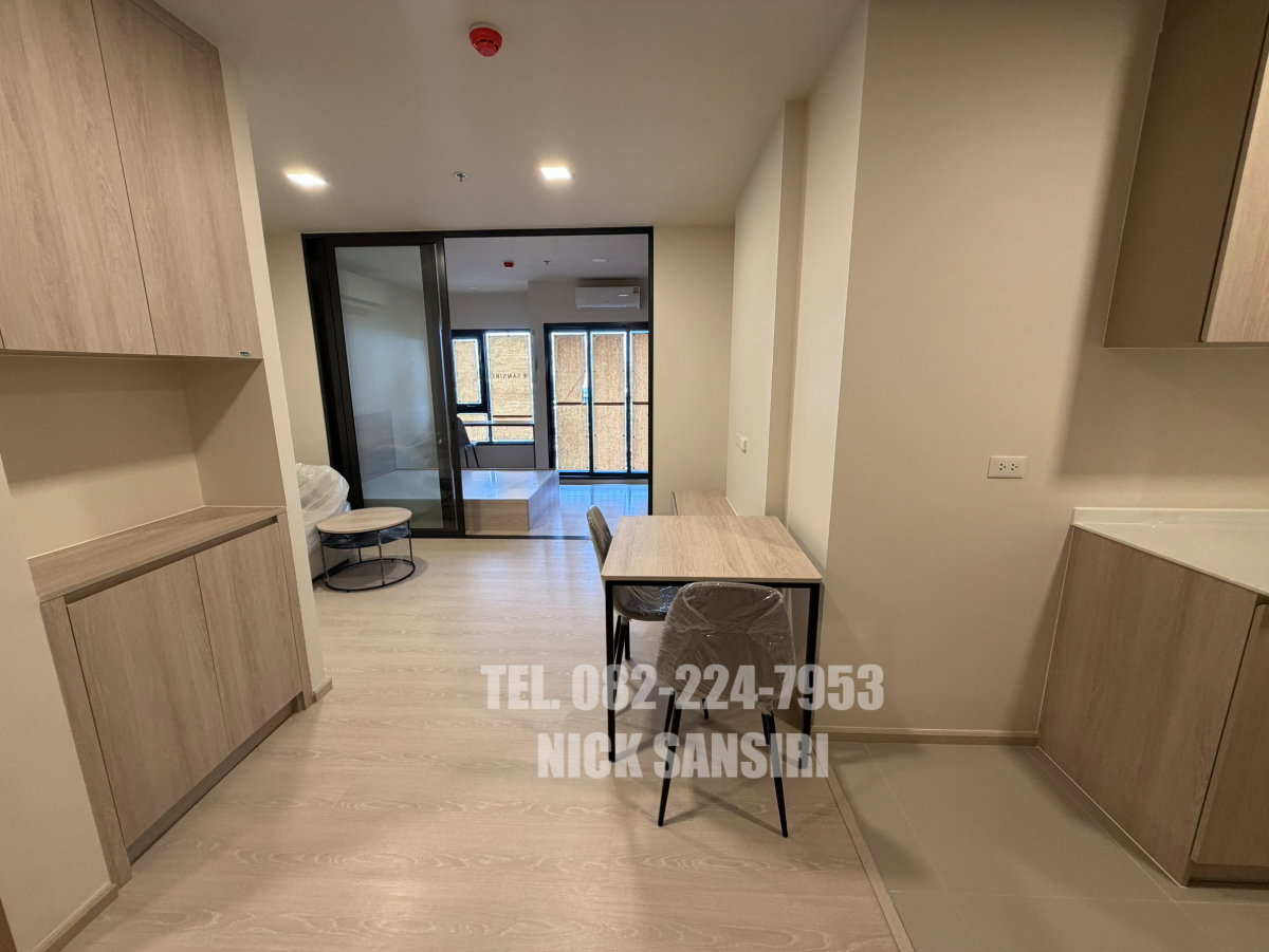 รูป ใกล้ ICON SIAM ส่วนกลางวิวแม่น้ำ 1ห้องนอนใหญ่ FLO By Sansiri ห่างจาก BTS คลองสาน 400 เมตร สนใจ ติดต่อฝ่ายขาย 082-224-7953 (นิค) - รูปที่ 2/8