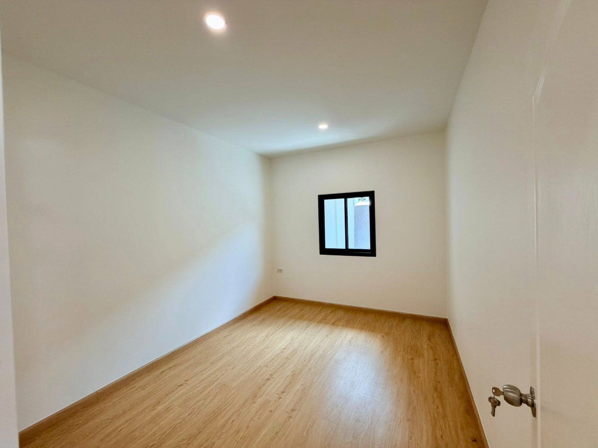 รูป ขาย ‼️ บ้านแฝด รีโนเวทใหม่ 🏡 หมู่บ้านศุภมาศ อนุสาวรีย์ ป่าคลอก  | 27.3 ตารางวา ราคา 2.69 ลบ.  - รูปที่ 19/21