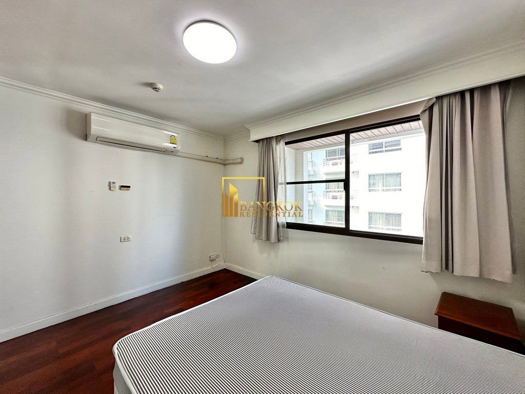 รูป Le Raffine 24 | Exquisite 4 Bedroom Duplex Condo in Phrom Phong - BR18619CD - รูปที่ 29/55
