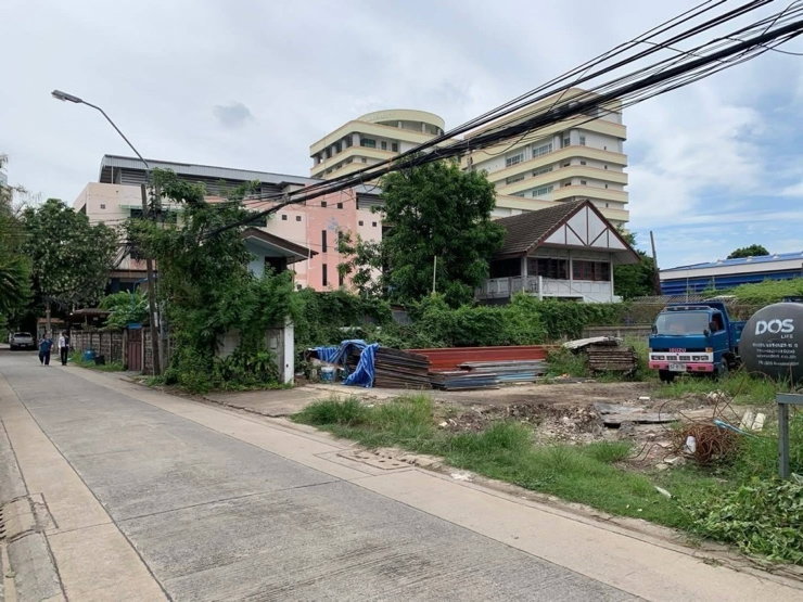 รูป ขายที่ดินรัชดา ซอยรัชดา32แยก1 เสือใหญ่อุทิศ 0863377287 - รูปที่ 2/2