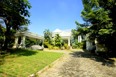 บ้านเดี่ยว สมุทรปราการ : บ้านเดี่ยววินด์มิลล์พาร์ค windmill park บางนา สนามบินสุวรรณภูมิ สนามกอล์ฟซัมมิทวินด์มิลล์ ถนนเมน 389 ตารางวา ตกแต่งหรูหรา บ้านพร้อมอยู่