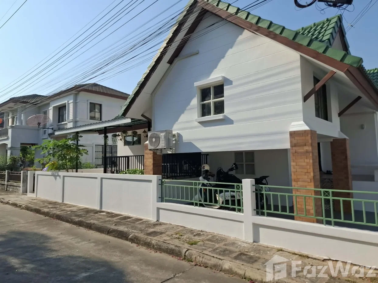 picture Lovely home in popular village. 1877986 - 14/16