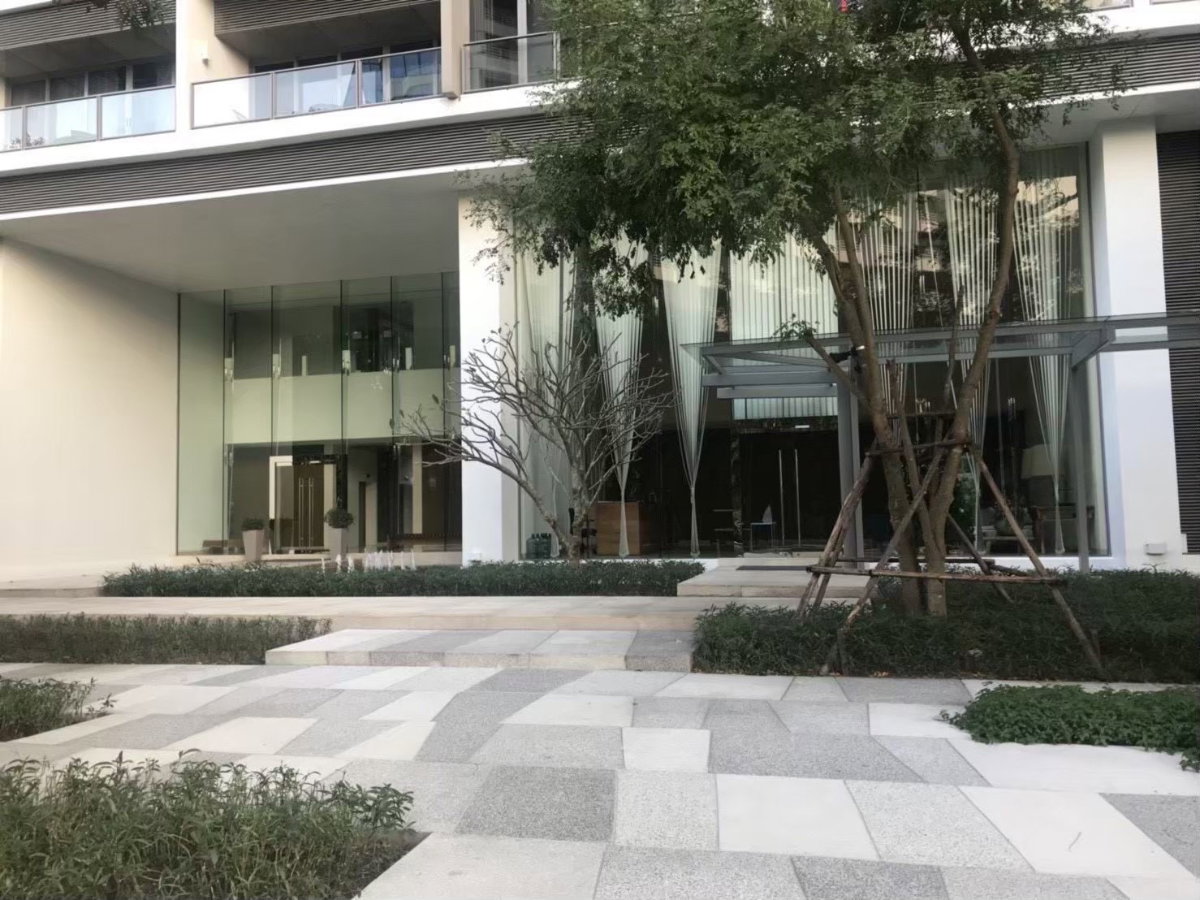รูป ขาย ราคาพิเศษ  NORTH POINT WONG AMAT CONDOMINIUM - รูปที่ 1/10