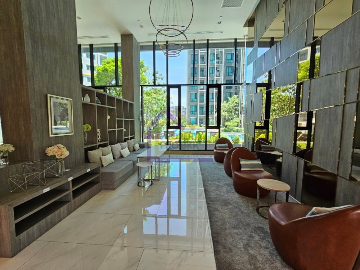 picture 🚆 Walk to BTS & MRT in Minutes | Prime Interchange Living | Great Value 1BR - 18/20