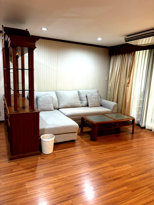 คอนโด BTS พร้อมพงษ์ : 💗ขาย Acadamia Grand Tower ห้องคลาสสิก ตกแต่งเฟอร์ครบ ราคาดีมาก DS2756 | Line @Dstay