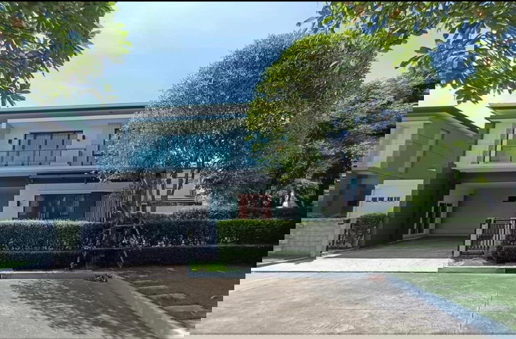 รูป เช่าบ้านเดี่ยว 2 ชั้น ม. เดอะ ซิตี้ บางนา กม.7 สวย พร้อมอยู่ ใดล้ ศูนย์การค้าเมกา บางนา สนใจแอตไลน์ครับ@841qqlnr - รูปที่ 3/57