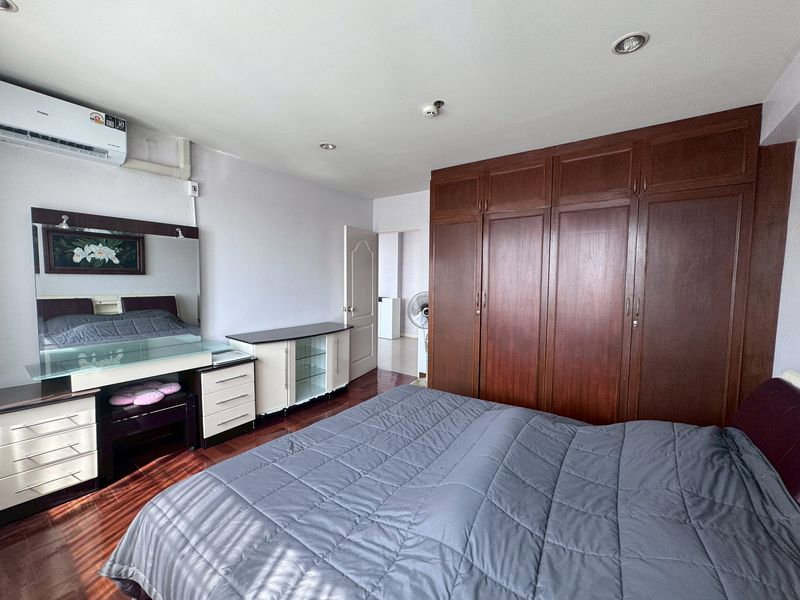 รูป ปล่อยเช่าถูก คอนโดศรีราชา วิว ใจกลางเมือง ห้องสวย พร้อมอยู่ - รูปที่ 3/13