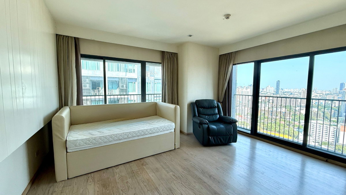 picture Condo for Sale: Noble Remix Sukhumvit 36 (Rt-01) - 2/19