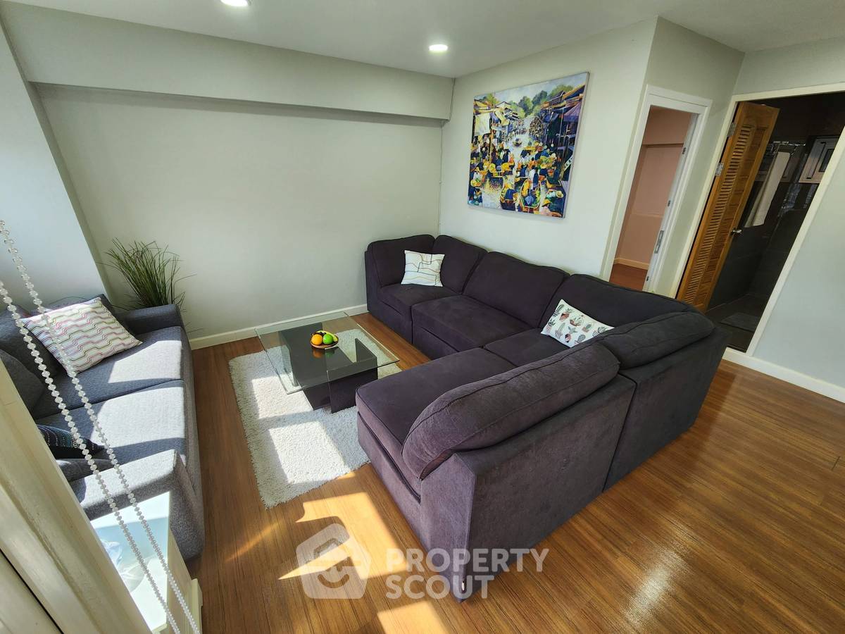 picture 3-BR Condo at Thonglor Tower Condominium near BTS Thong Lor (ID 1305923) - 4/25