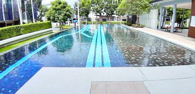 รูป ทาวน์โฮม 3 ชั้น หลังริม 3นอน 3น้ำ ซอยบางรักใหญ่14-22 MRT บางรักใหญ่ 700 ม. เซ็นทรัล เวสเกต 900ม. บนที่ดิน 46 ตร.ว. 170 ตร.ม. - รูปที่ 5/8