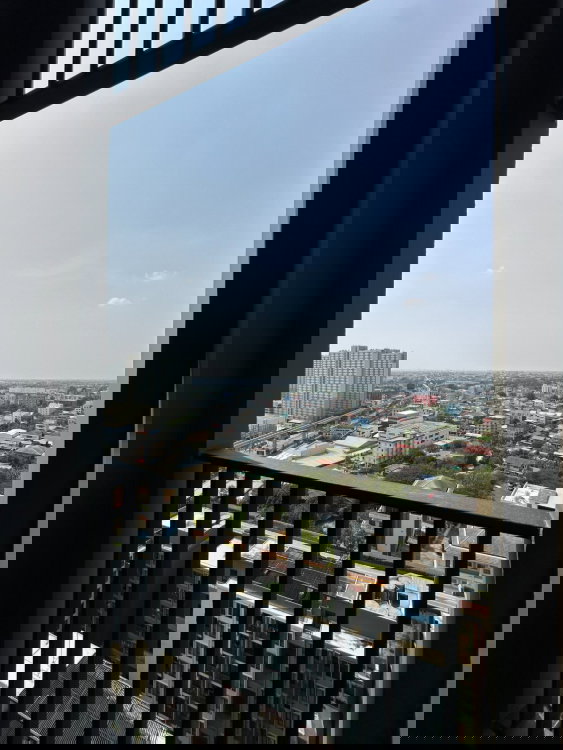 picture 🔥 Big Sale! Huge discounts on empty, high-ceiling units at special prices! The Origin Plug & Play Ramintra Condo. - 11/16