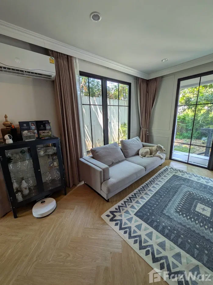 รูป ทาวน์เฮ้าส์ให้เช่า 4 ห้องนอน ในโครงการ Setthasiri Pattanakarn 6173340 - รูปที่ 9/11