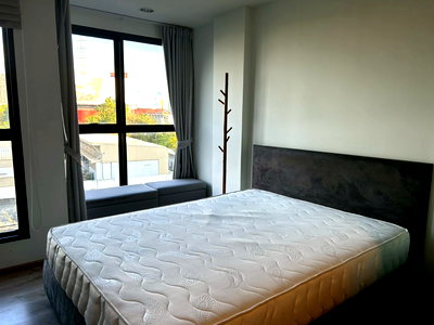 Condos for rent Bangkok : For Rent  Rise Rama 9  825/240