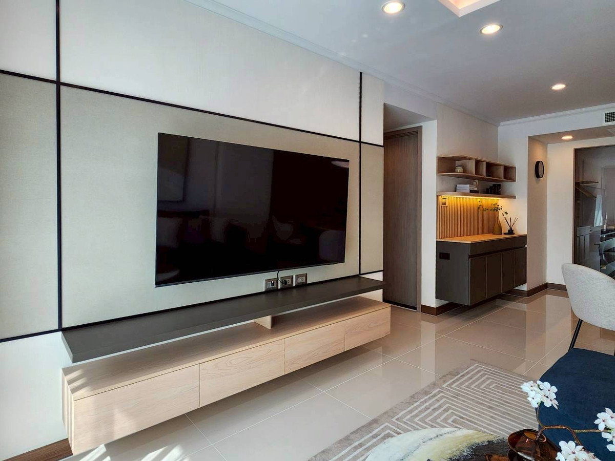 picture 🔥Urgent! Spacious 2 Bedroom Plus Near BTS Phrom Phong Ready to Move In - 25/32