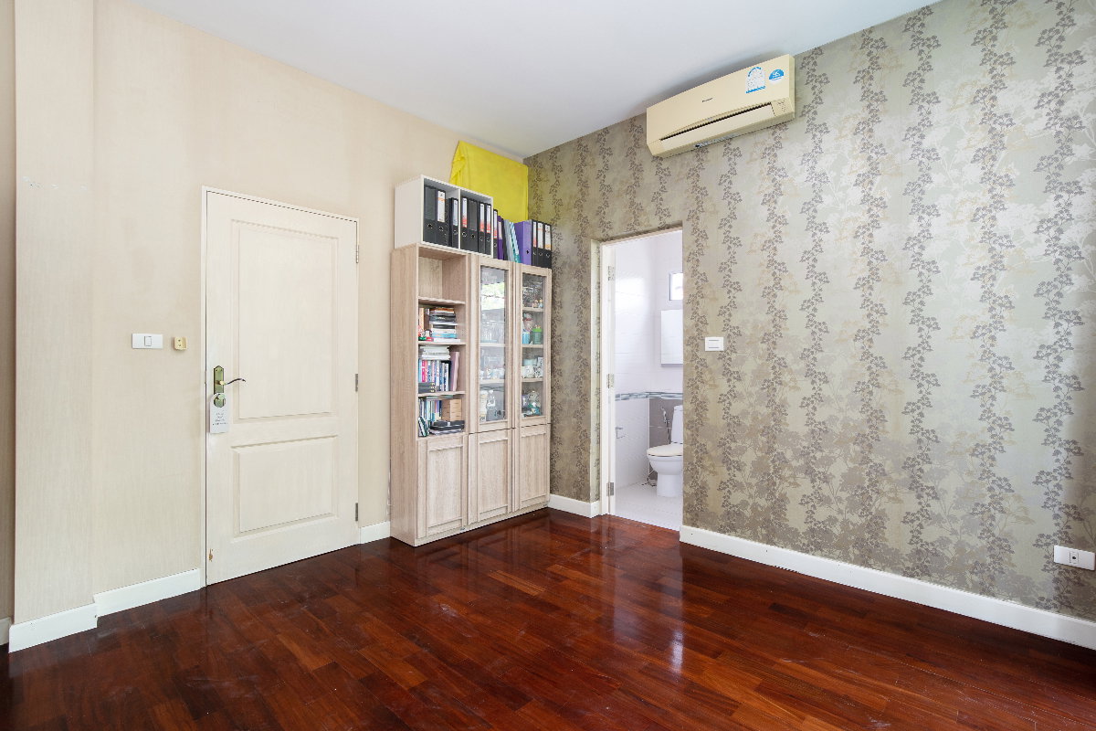 รูป [ทำเลทอง] ขายบ้านเดี่ยวนันทวัน แจ้งวัฒนะ-ราชพฤกษ์ แปลงมุมหน้าคลับเฮ้าส์ พร้อมเรือนรับรอง  - รูปที่ 17/23