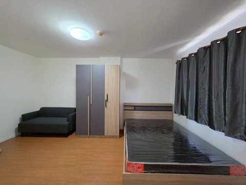 ให้เช่า ลุมพินี ทาวน์ชิป รังสิต-คลอง1 ตึกB2 ชั้น8 เฟอร์ครบ พร้อมอยู่