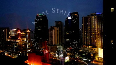 Condos for rent : Life Asoke | 🚝 Near Phetchaburi MRT Station and Singha Complex