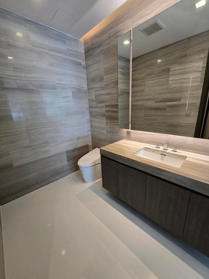 picture 🔥Rare Item! Spacious Home-Like 2 Bedroom Plus in Prime Sukhumvit Ready to Move In - 11/20