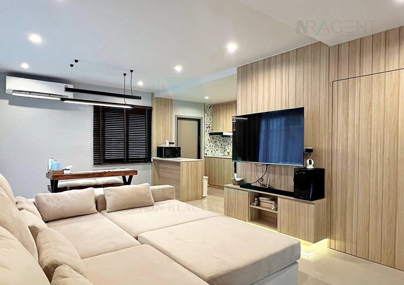 รูป ให้เช่าบ้านเดี่ยว 2 ชั้น โคโม่ โบทานิก้า บางนา 3 ห้องนอน 3 ห้องน้ำ - รูปที่ 2/8