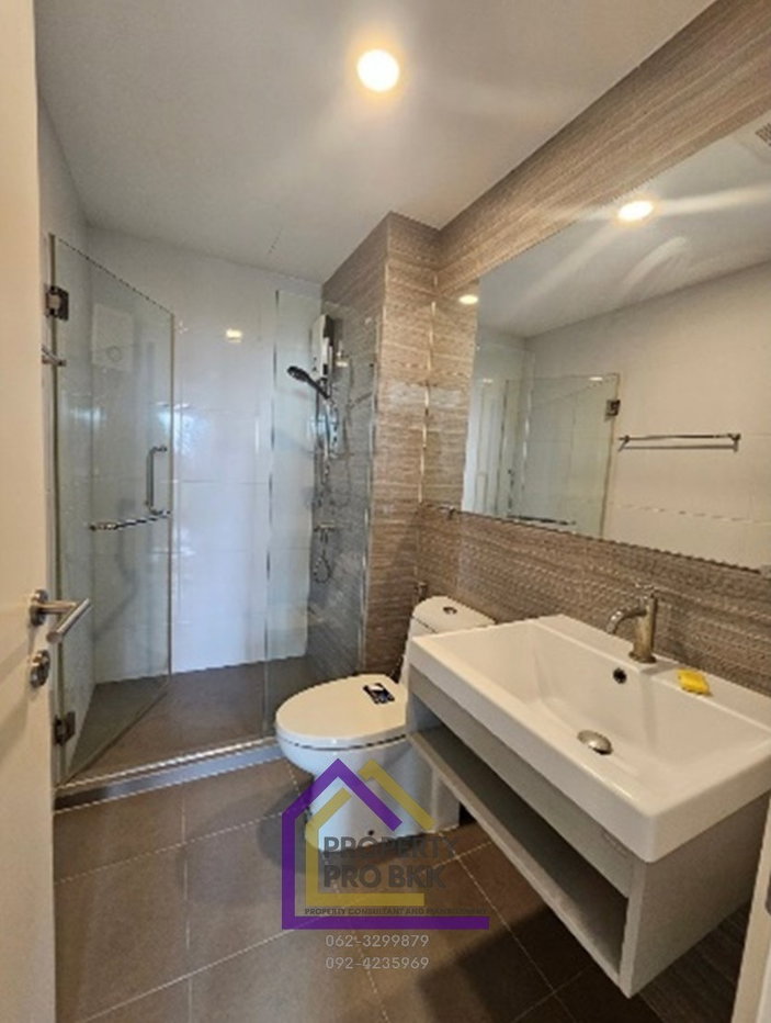 picture 🚆 Walk to BTS & MRT in Minutes | Prime Interchange Living | Great Value 1BR - 8/20