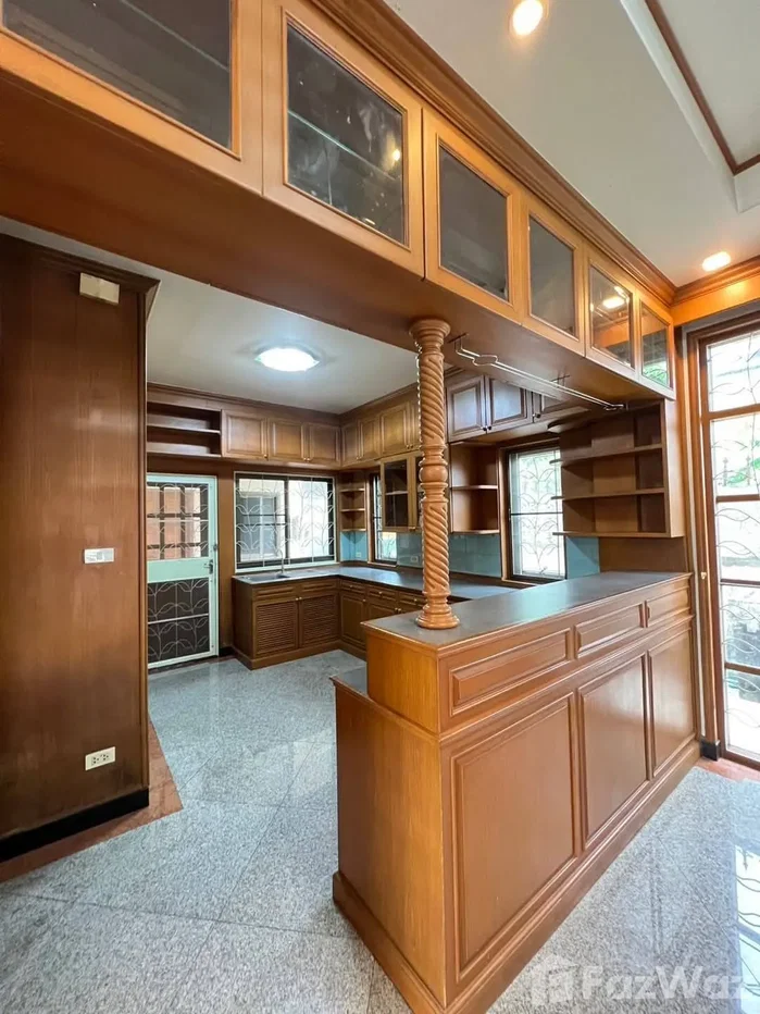 รูป บ้านเดี่ยวให้เช่า 7 ห้องนอน ใน คลองเจ้าคุณสิงห์, กรุงเทพมหานคร 1995607 - รูปที่ 6/17