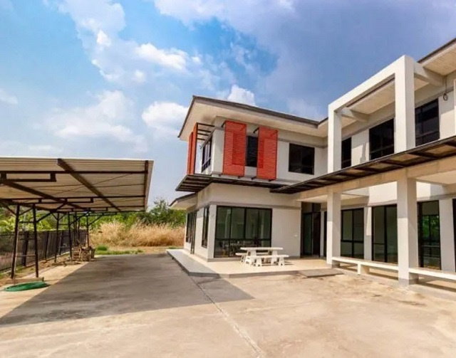 รูป ให้เช่า คฤหาสน์ 2ชั้น 4นอน ทับมา บิ๊กซี ระยอง 8กม. โรงจอดรถพิเศษ 98ตรว.308ตรม แม็คโคร เซ็นทรัล ระยอง 8กม. ศูนย์ราชการจังหวัดระยอง - รูปที่ 1/8