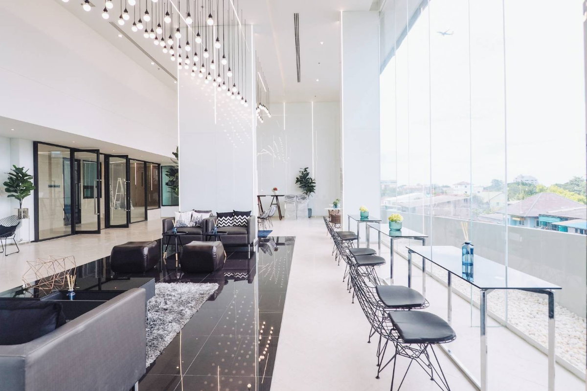 picture Richpark Terminal Phahonyothin59 for rent - 12/18