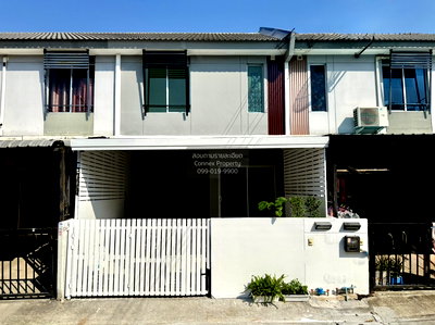 Townhouses for sale Samut Prakarn : For Sale Townhouse/Townhome  , Baan Pruksa 125 Ladkrabang - Suvarnabhumi 3 , newly renovated , Nong Prue , Bang Phli , Samut Prakarn , CX-151570 ✅ Live chat with us ADD LINE @connexproperty ✅