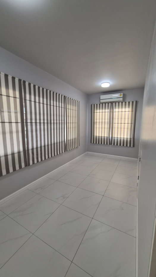 รูป บ้านให้เช่า สีวลี บางนา ติดถ.บางนา ตราด กม. 14 ใกล้สนามบิน, Mega Bangna - รูปที่ 13/22