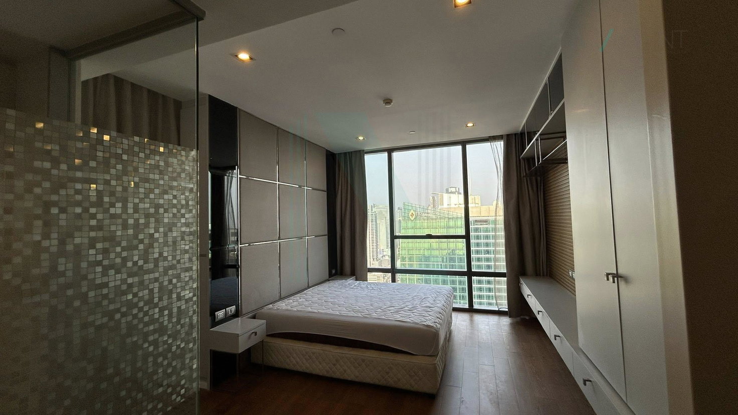 รูป 🎊 ให้เช่าคอนโด เดอะ แบงค็อค สาทร อาคาร 1 ชั้น 34 2 ห้องนอน ขนาด 120 ตรม ใกล้ โรงเรียนกรุงเทพคริสเตียน - รูปที่ 4/8