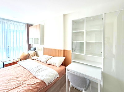 เช่าคอนโด MRT ศรีอุดม : ออริจิ้น เพลย์ ศรีอุดม สเตชั่น 1B1B ชั้น 6 ตึก D ขนาด 24 ตร.ม., เช่า 15,000 บาท/เดือน Ready to move in