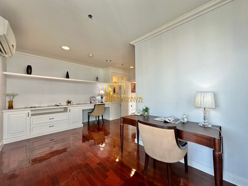 รูป Gorgeous 4 Bed Duplex Serviced Apartment in Phrom Phong - BR7102SA - รูปที่ 45/67