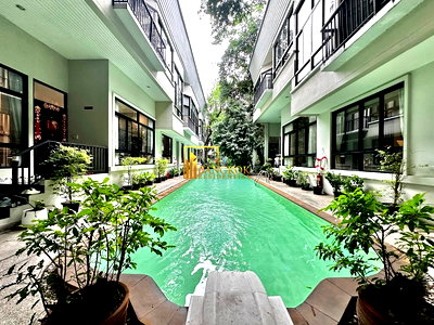 Houses for rent Big C Extra Rama 4 : SW 38 Place | Spacious 4 Bed House in Compound in Thonglor - BR2134CD