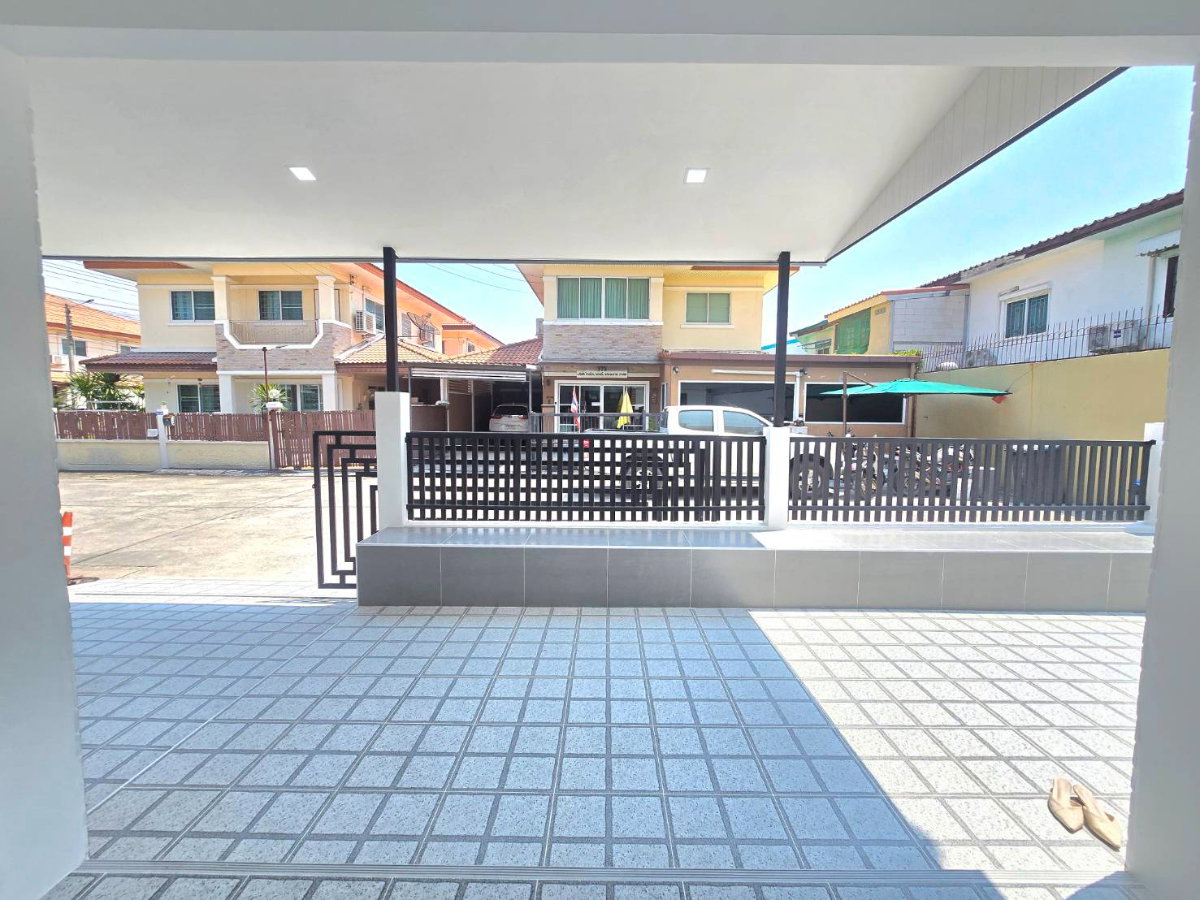 รูป บ้านเดี่ยวหลังมุมใน ตกแต่งรีโนเวทใหม่ หมู่บ้านเอกกวิน ถนนเลียบคลองสอง4 ทำเลดี ฟังก์ชั่นบ้านดีมาก - รูปที่ 11/43