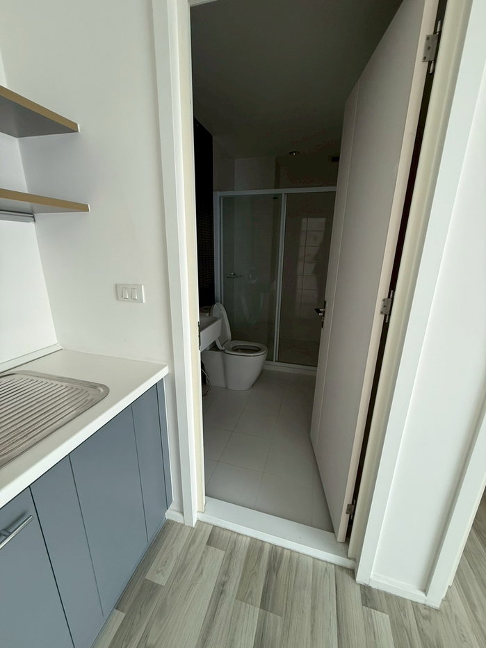 picture  The Key                  Chaengwattana - 5/7