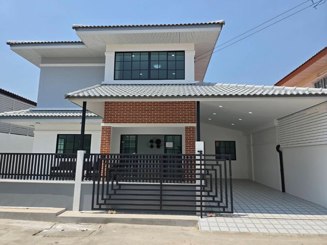 บ้านเดี่ยวหลังมุมใน ตกแต่งรีโนเวทใหม่ หมู่บ้านเอกกวิน ถนนเลียบคลองสอง4 ทำเลดี ฟังก์ชั่นบ้านดีมาก